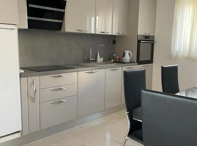 Franda Appartement *