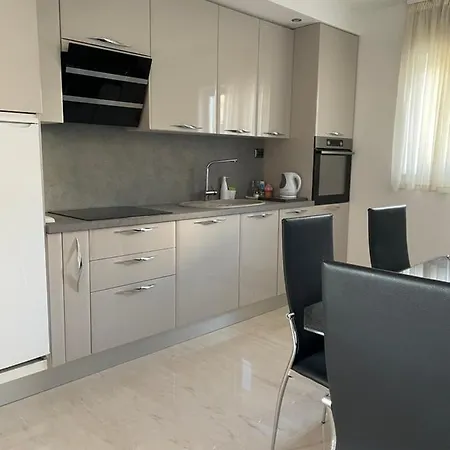 Franda Apartman *